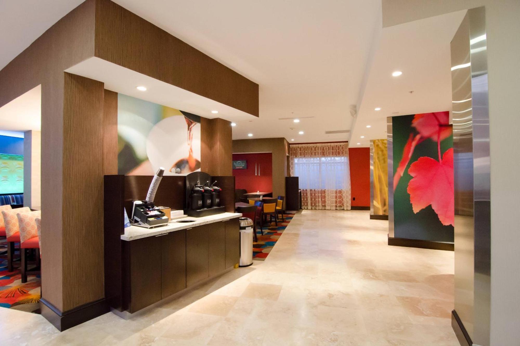Fairfield Inn And Suites By Marriott North Спринг Екстер'єр фото