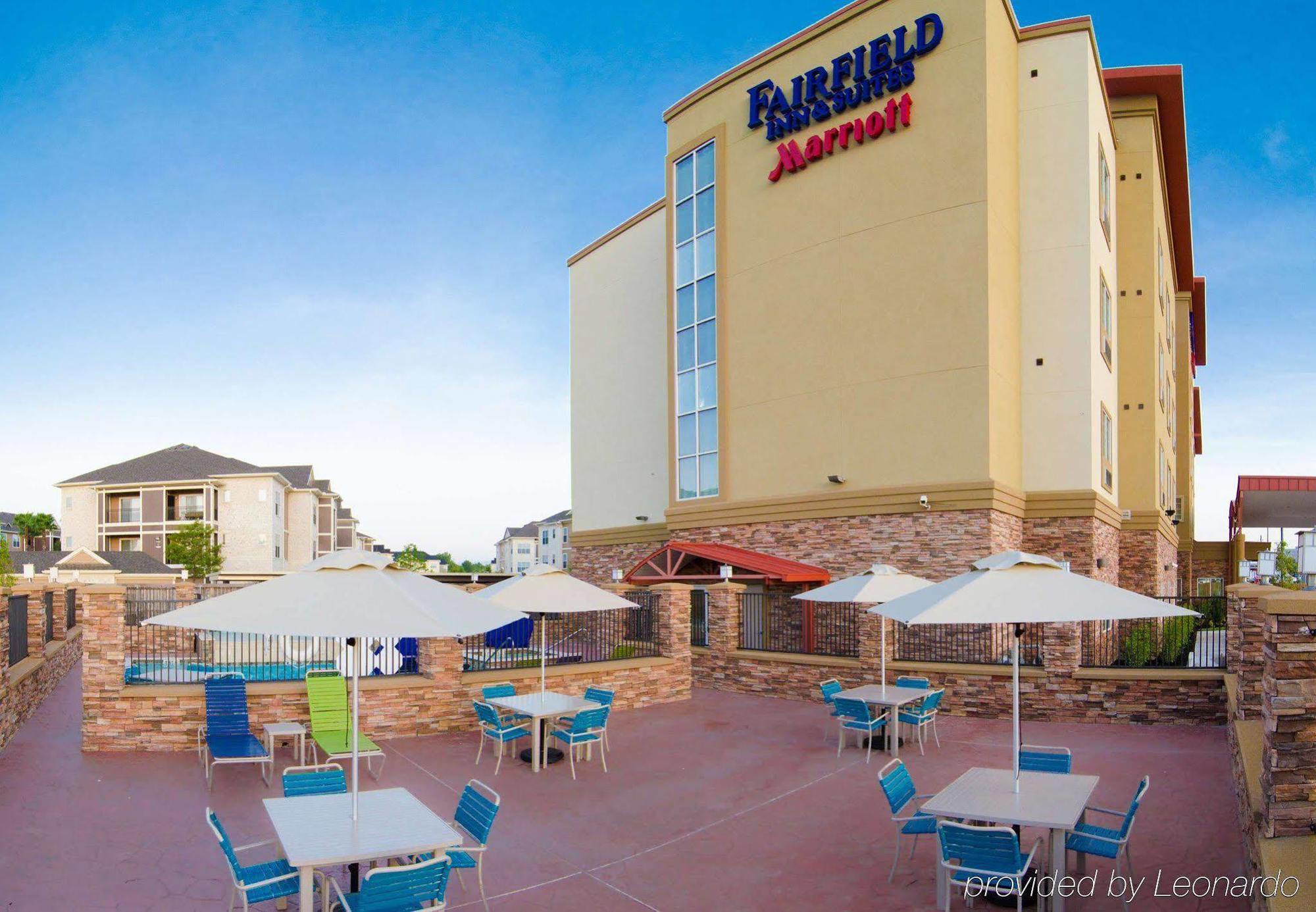 Fairfield Inn And Suites By Marriott North Спринг Екстер'єр фото
